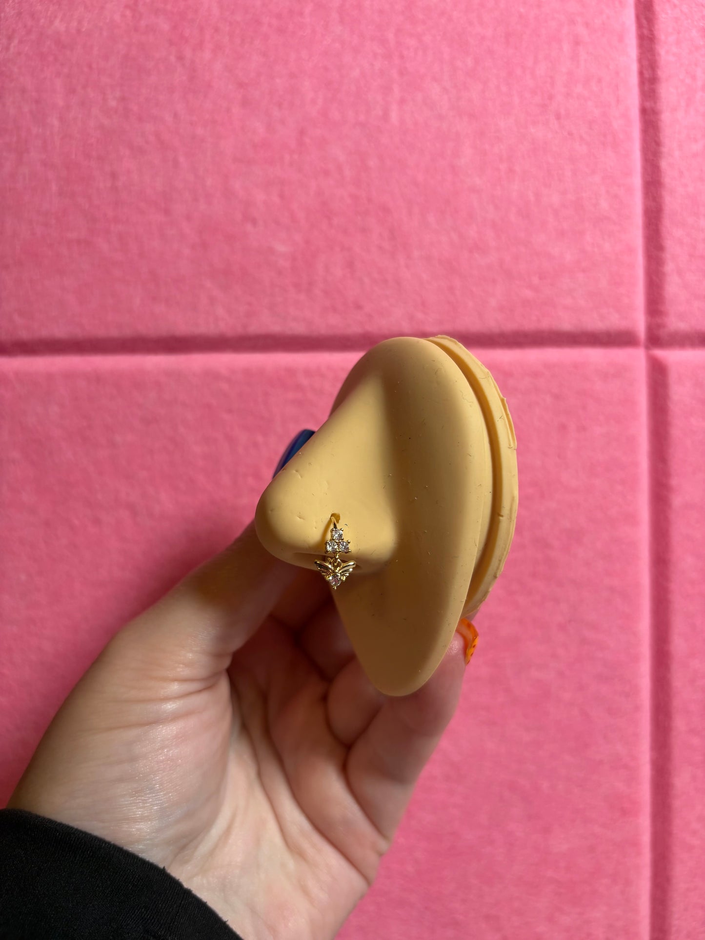 Butterfly nose hoop