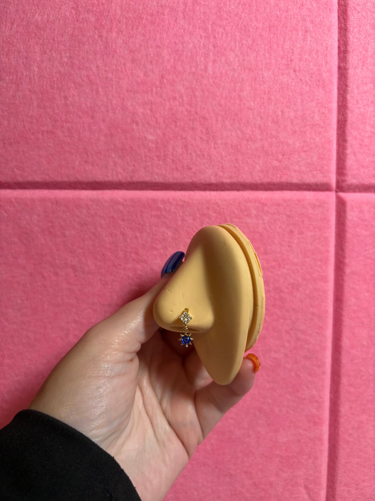 Blue sun nose hoop
