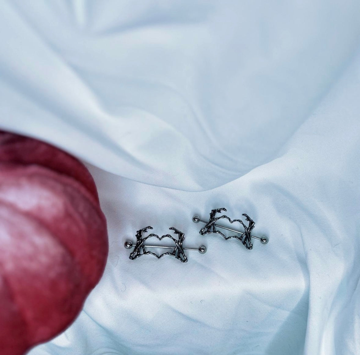 Hand heart nipple rings
